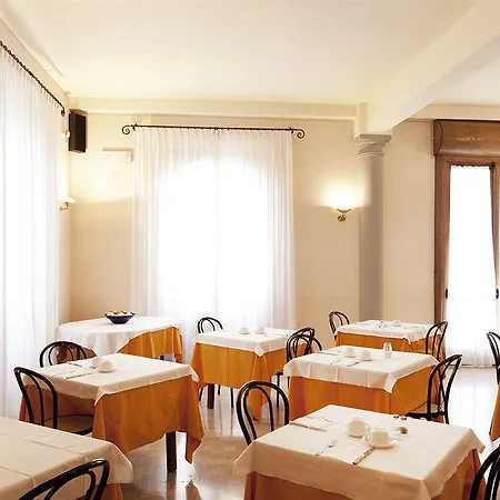 Hotel Verena Dependance Savoia & Campana *