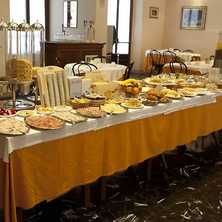 Verena Dependance Savoia & Campana Montecatini-Terme